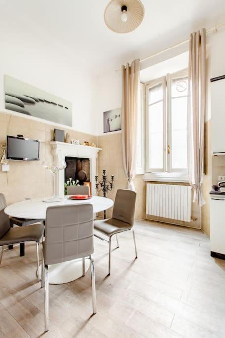 Exquisite Stay Via Crema Milan Luaran gambar